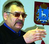 Заместитель главы Богатовского района Игорь Маринин