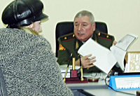 Военный комиссар Самарской области генерал-майор Сергей Кужилин одну проблему решил во время приёма. Уже со следующей недели сын Алешковой получит удостоверение, дающее право на льготы